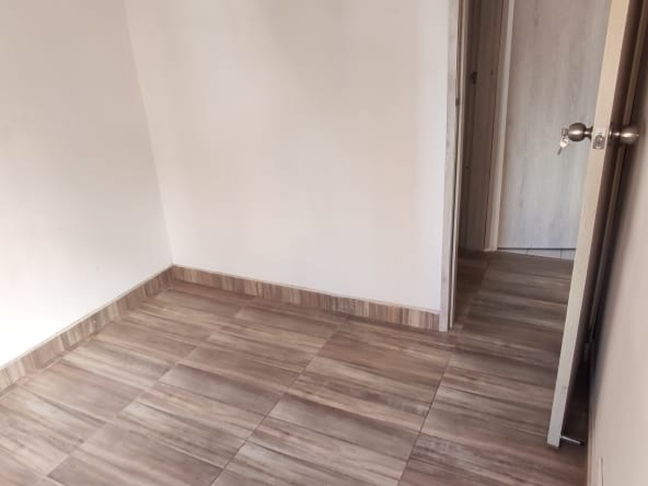 BOGOTA CERCA DEL POR, 2 Habitaciones Habitaciones, ,1 BañoBathrooms,Apto,En venta,1012