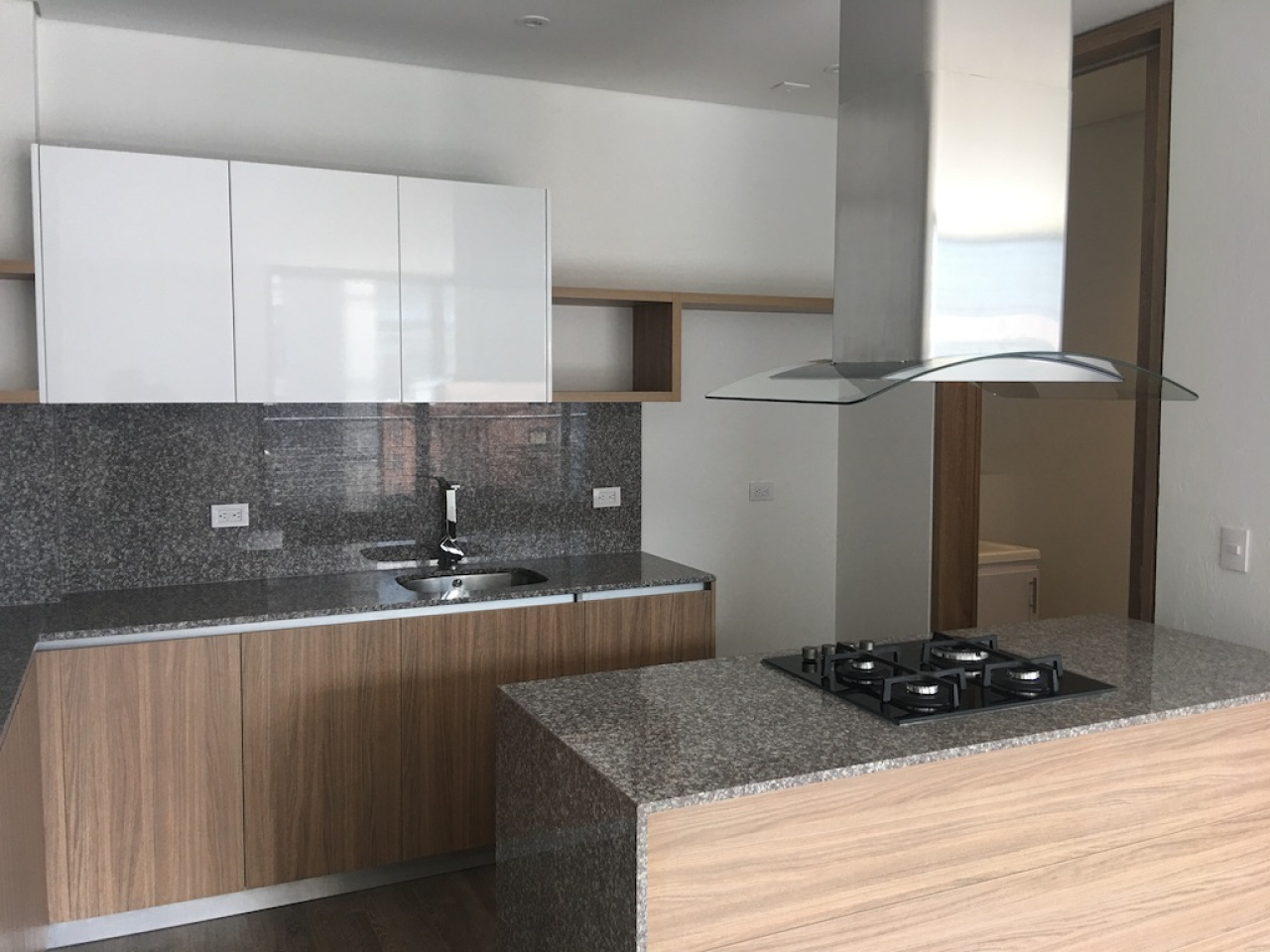 92 CON 16, BOGOTA, ,Aparta estudio,En Alquiler,92 CON 16,5,1047