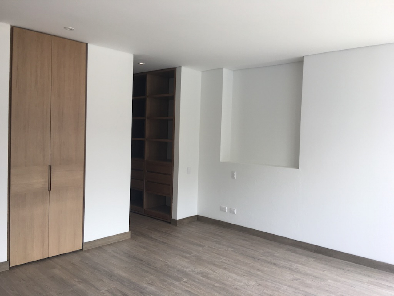 92 CON 16, BOGOTA, ,Aparta estudio,En Alquiler,92 CON 16,5,1047